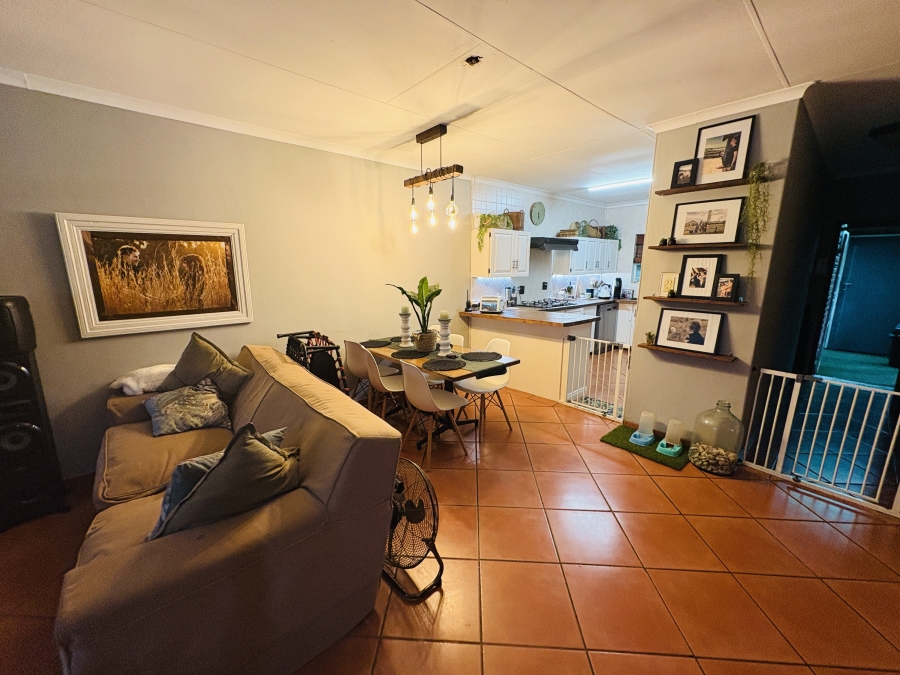 3 Bedroom Property for Sale in Ifafi North West